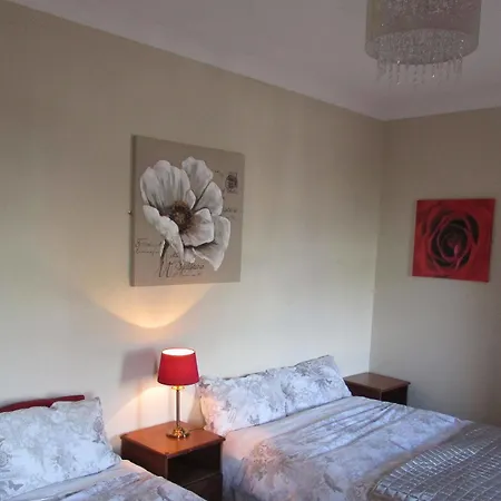 Pensionat Bay View Guest House And B&B 3*